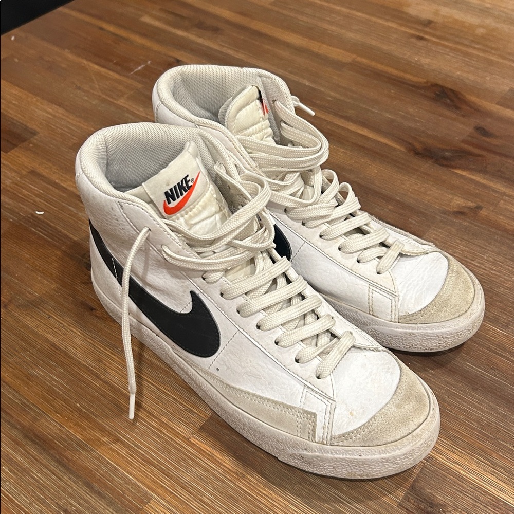 Nike Blazer Mid